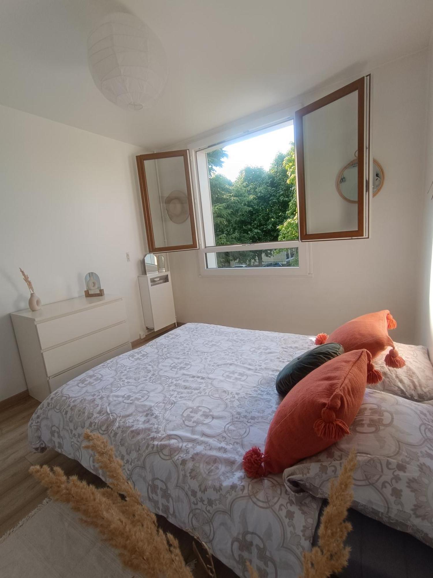 Private Room In Cozy Homestay - Line 14, Direct Access To Paris - Airport Orly Chevilly-Larue Exterior photo